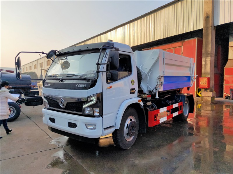 國六8方車廂可卸式垃圾車